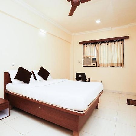 Hotel Della Comfort Near Ambreshwar Shiv Mandir, Ambernath Amarnāth Eksteriør billede